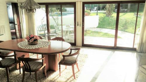 Chalet Dolphin