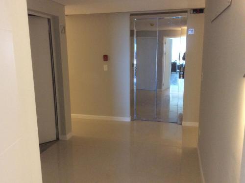 Apartamento Azure Towers 102