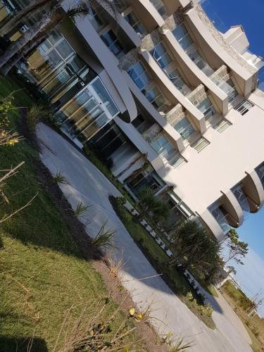 Apartamento Azure Towers 102