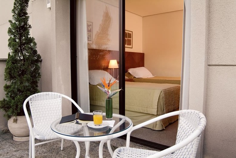 Hotel George V Casa Branca