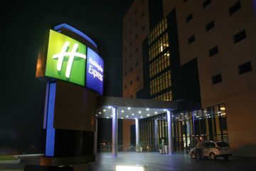 Hotel Holiday Inn Express Cuiaba
