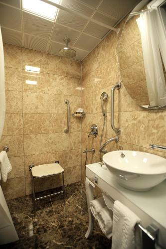 G�venay Business Hotel