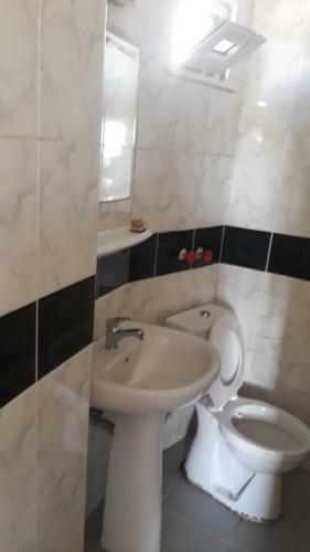 Ay Otel 2