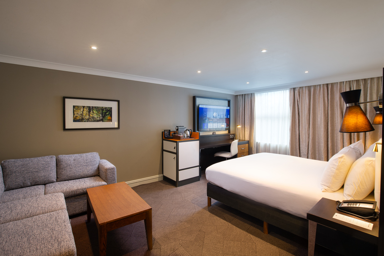 Hotel Doubletree By Hilton London Ealing