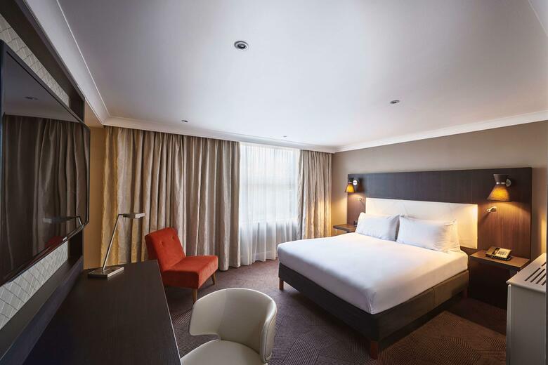 Hotel Doubletree By Hilton London Ealing
