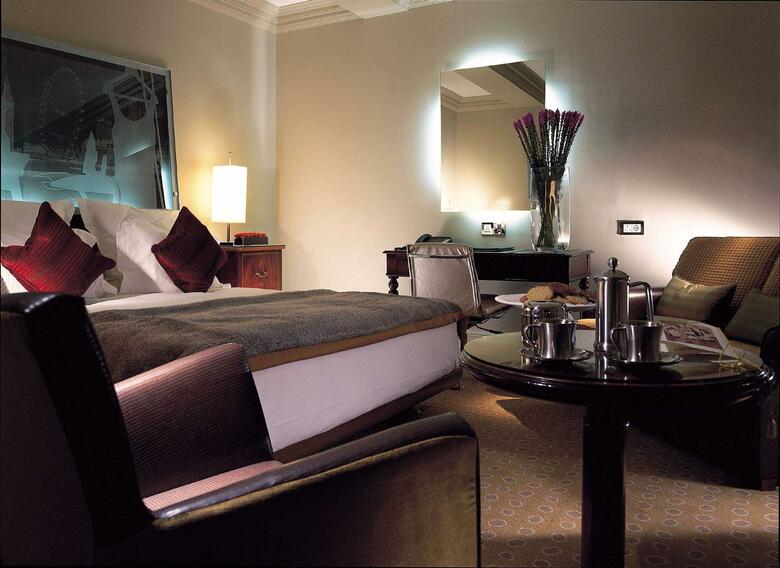Hotel Waldorf Hilton