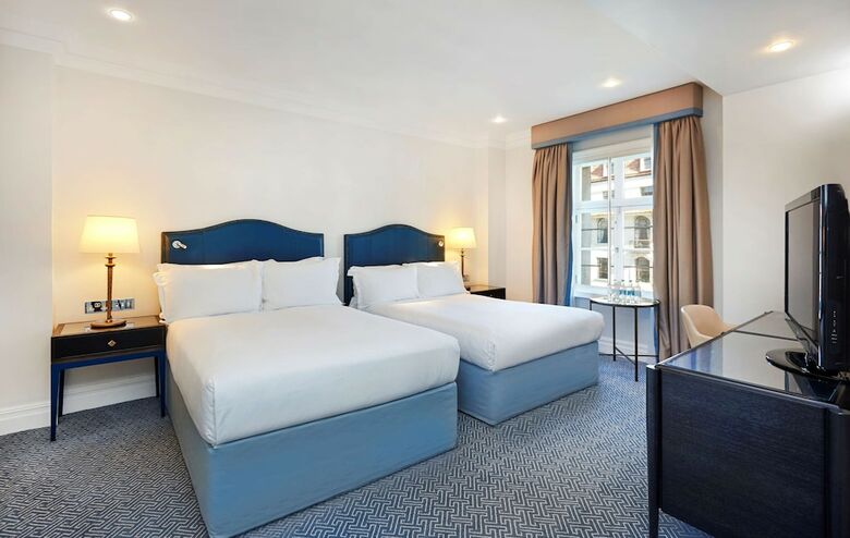 Hotel Waldorf Hilton