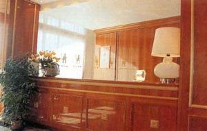 Summit Hotel