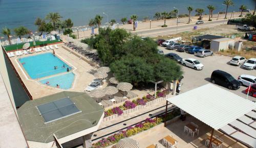 Wa �e?me Farm Hotel Beach Resort & Spa
