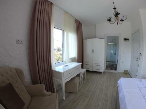 Hostal Ala�at? La Vista
