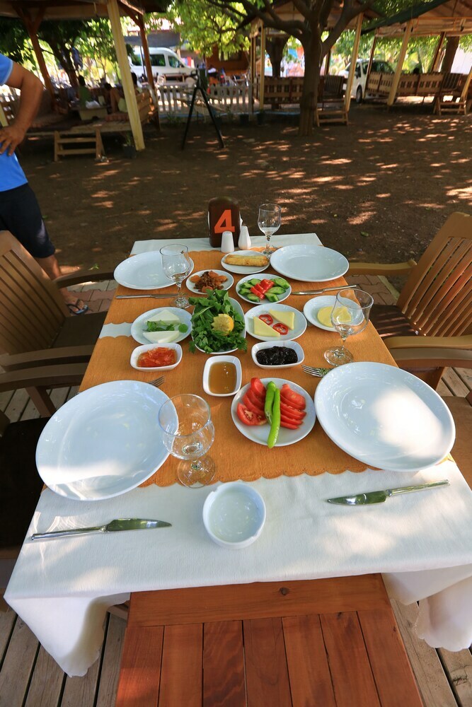 Hotel Cirali Zakkum Bungalow
