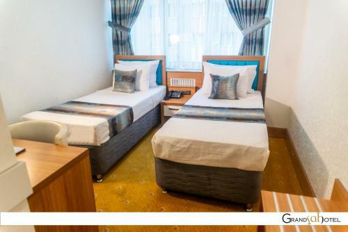 Hotel Grand ?ah Otel