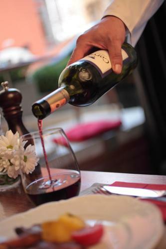 Corinne Art & Boutique Hotel