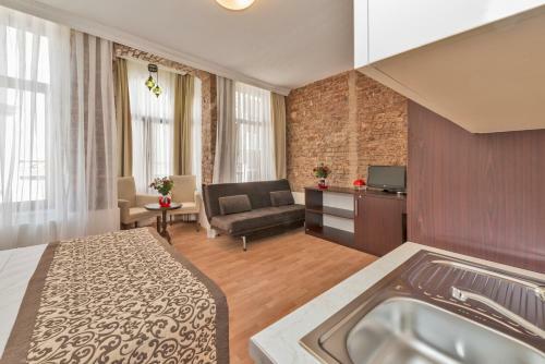 Taxim Hotel Marin