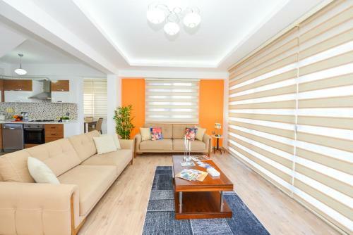 Tala Villa 12