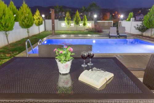 Tala Villa 12