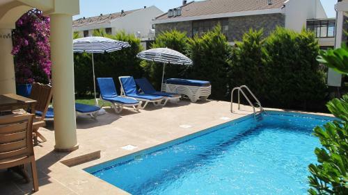 Sunset Beach Club Oyster Villa 09