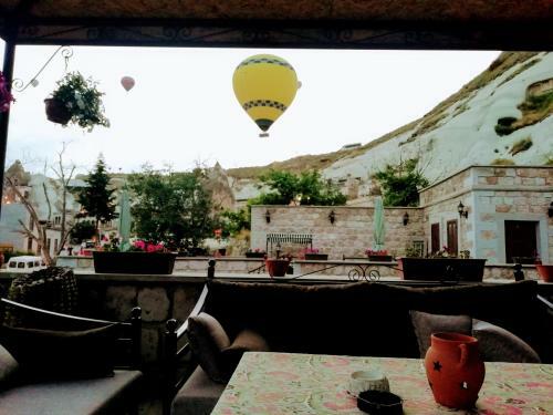 Guzide Cave Hotel