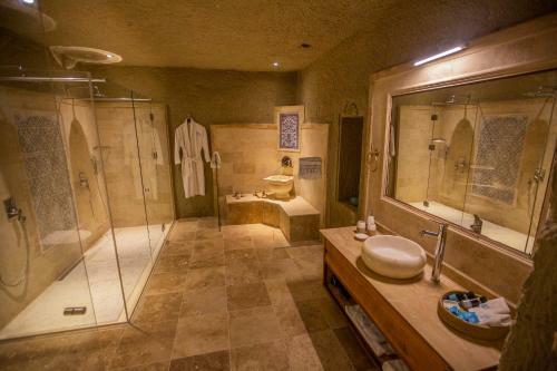 Hotel Azure Cave Suites