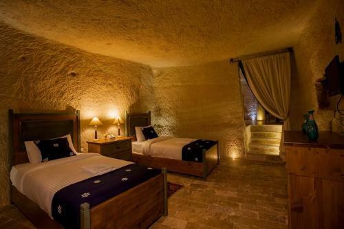Hotel Azure Cave Suites