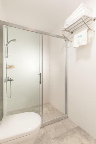 Hotel Monza House Otel