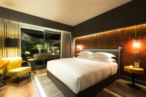 Hotel Doubletree By Hilton Izmir Airport