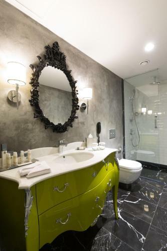 Hotel Doubletree By Hilton Izmir Airport