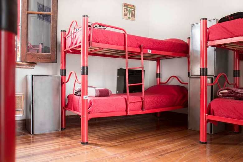 Apartamentos Play Hostel