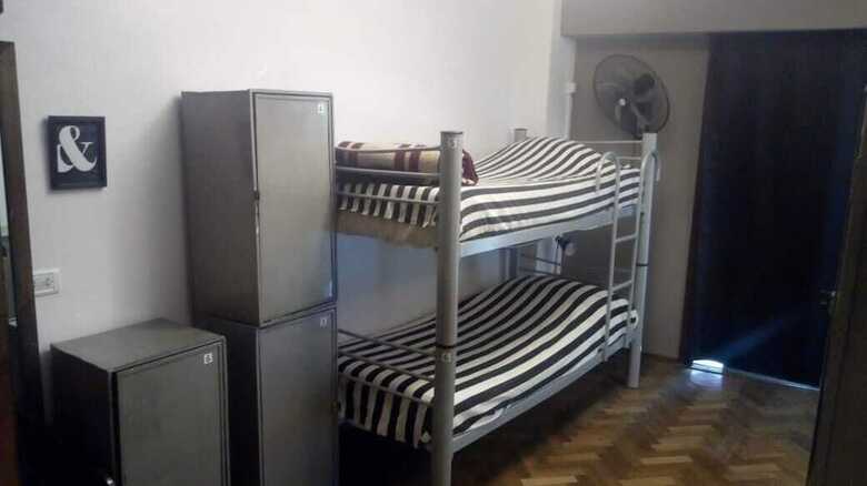 Apartamentos Play Hostel