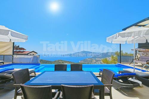 Villa Lion