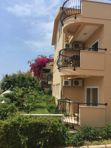 Apartments In Goldcity Tourist Complex