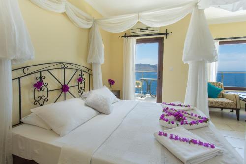 Hotel Cachet - Adult Only +14