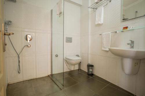 Hotel Cachet - Adult Only +14