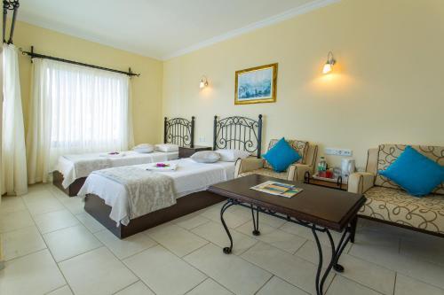 Hotel Cachet - Adult Only +14