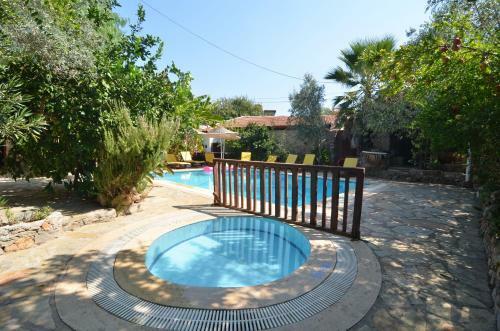 New Age Villa Nuri