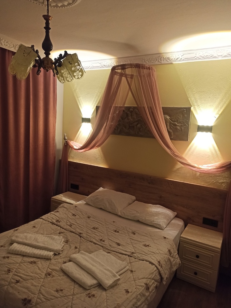 Agon Hotel