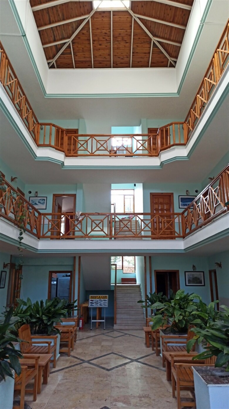 Agon Hotel