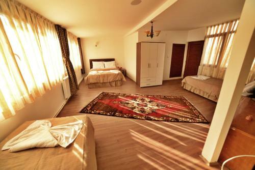 Bed & Breakfast Cave Seasons Deluxe Hotel