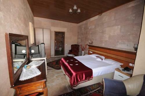 Arnovalley Hotel