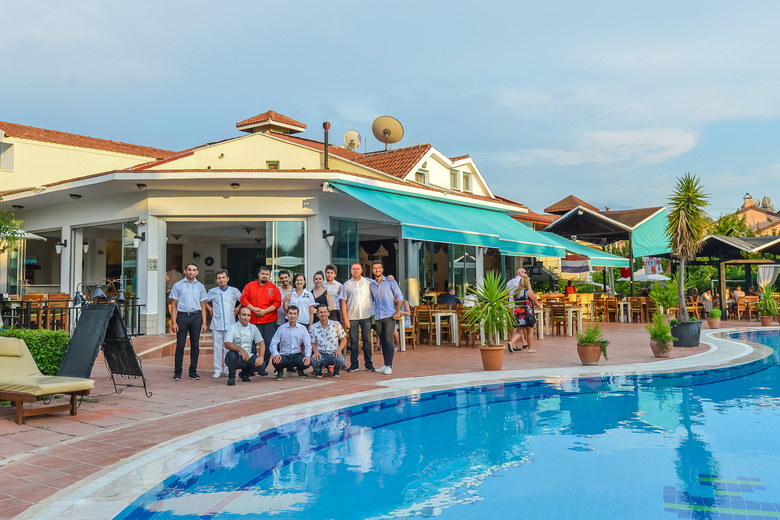 Rebin Beach Hotel