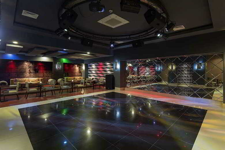 Hotel Alba Queen