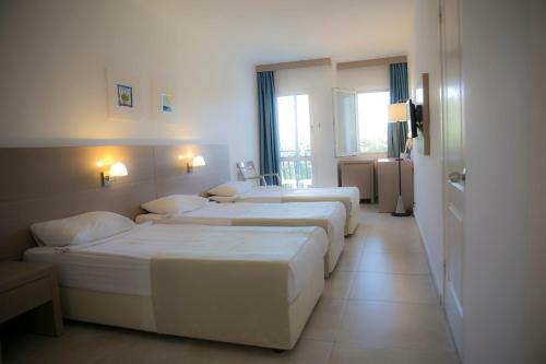 Hotel Sea Side Beach Club