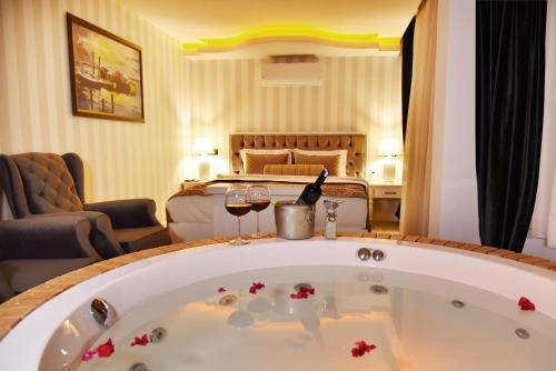 Hotel Salonika Suites