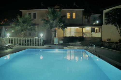 Hotel Nicholas Gate F 1 Villa(shared Pool)