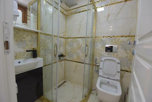 Hayat Rose Hotel