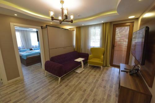 Hayat Rose Hotel