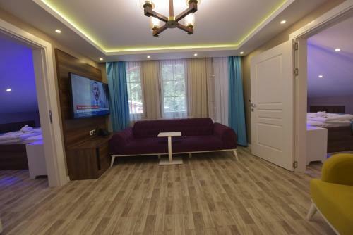 Hayat Rose Hotel