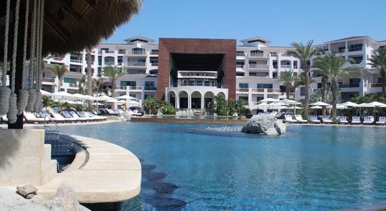 Hotel Cabo Azul Resort