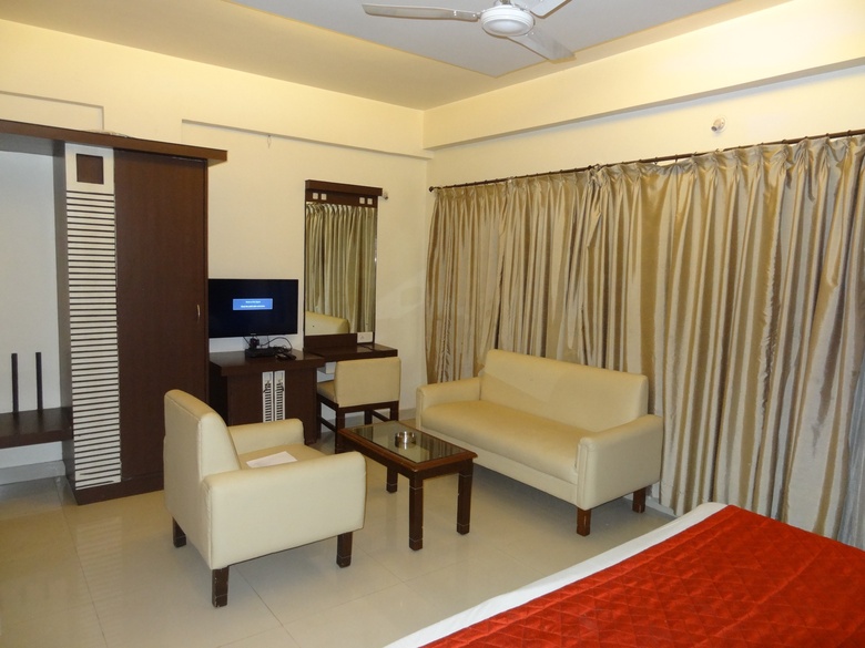 Hotel Golden Residency