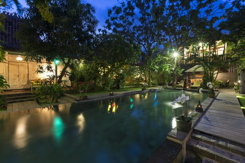 Kampung Kecil Villa